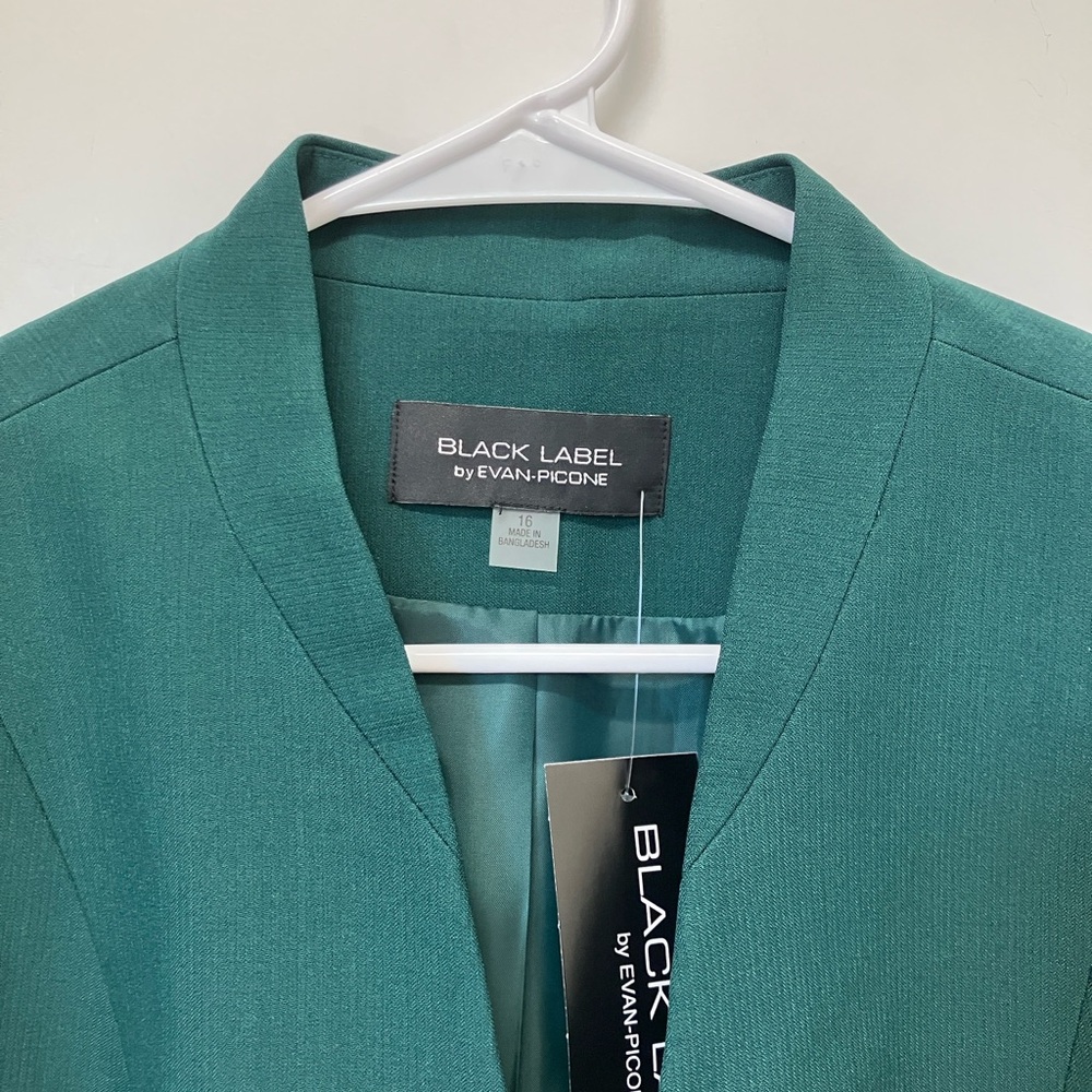 NWT Black Label by Eva-Picone Woman's Classic Fit Suit Jacket, Size 16, Green - Picture 7 of 13